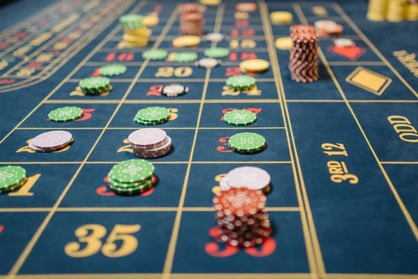 Casinò: Il centro di gioco d’azzardo di fama mondiale su internet